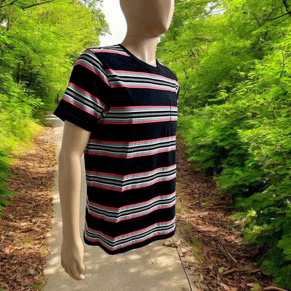 Vans Men’s Black Canton Emory Short Sleeve Tee - Picture 10 of 16